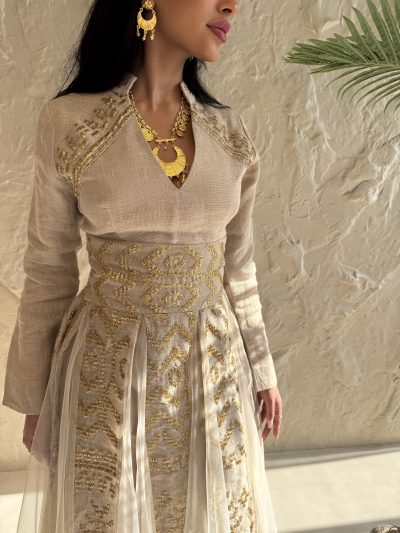 Sara beige